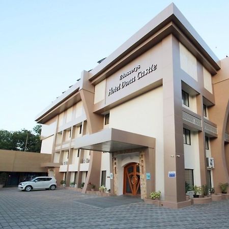 Super Townhouse Dona Castle Hotell Kollam Exteriör bild